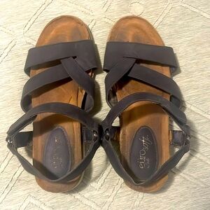 Women’s Sandals